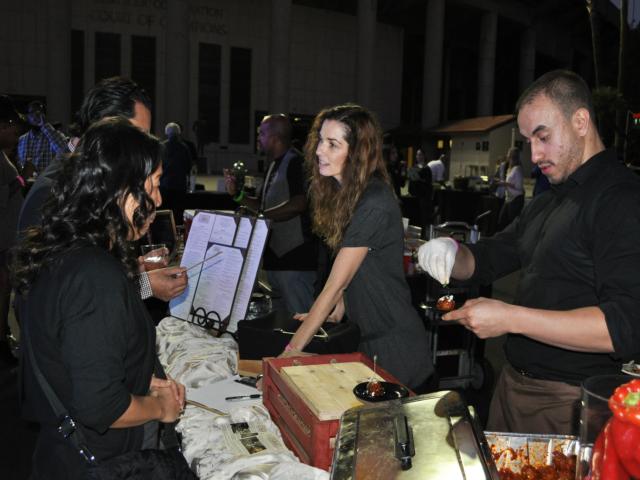 500 people enjoy food and drink at the Taste of Pasadena